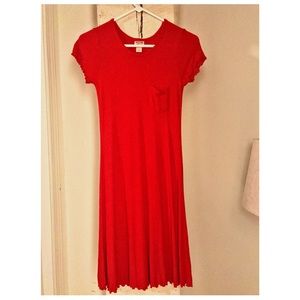 Red ribbed T-shirt dress with pocket